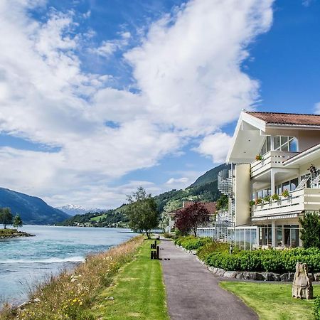Hotel Loenfjord لوين المظهر الخارجي الصورة