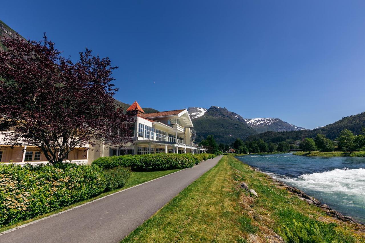 Hotel Loenfjord لوين المظهر الخارجي الصورة