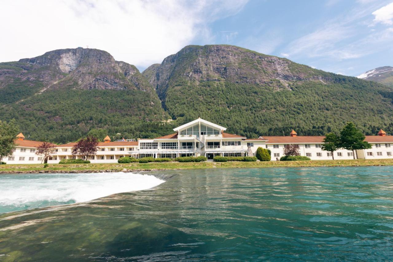 Hotel Loenfjord لوين المظهر الخارجي الصورة