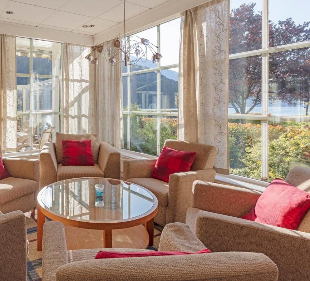Hotel Loenfjord لوين المظهر الخارجي الصورة