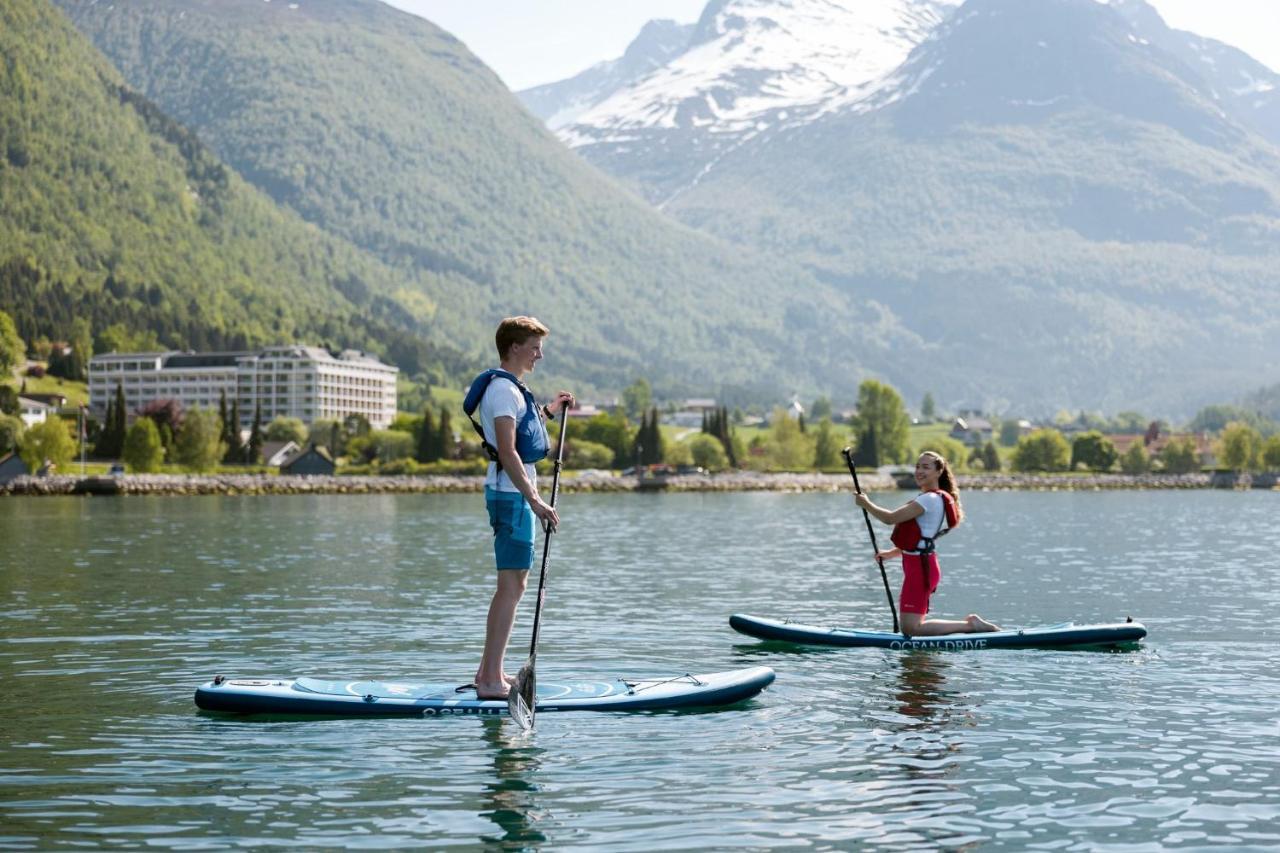 Hotel Loenfjord لوين المظهر الخارجي الصورة