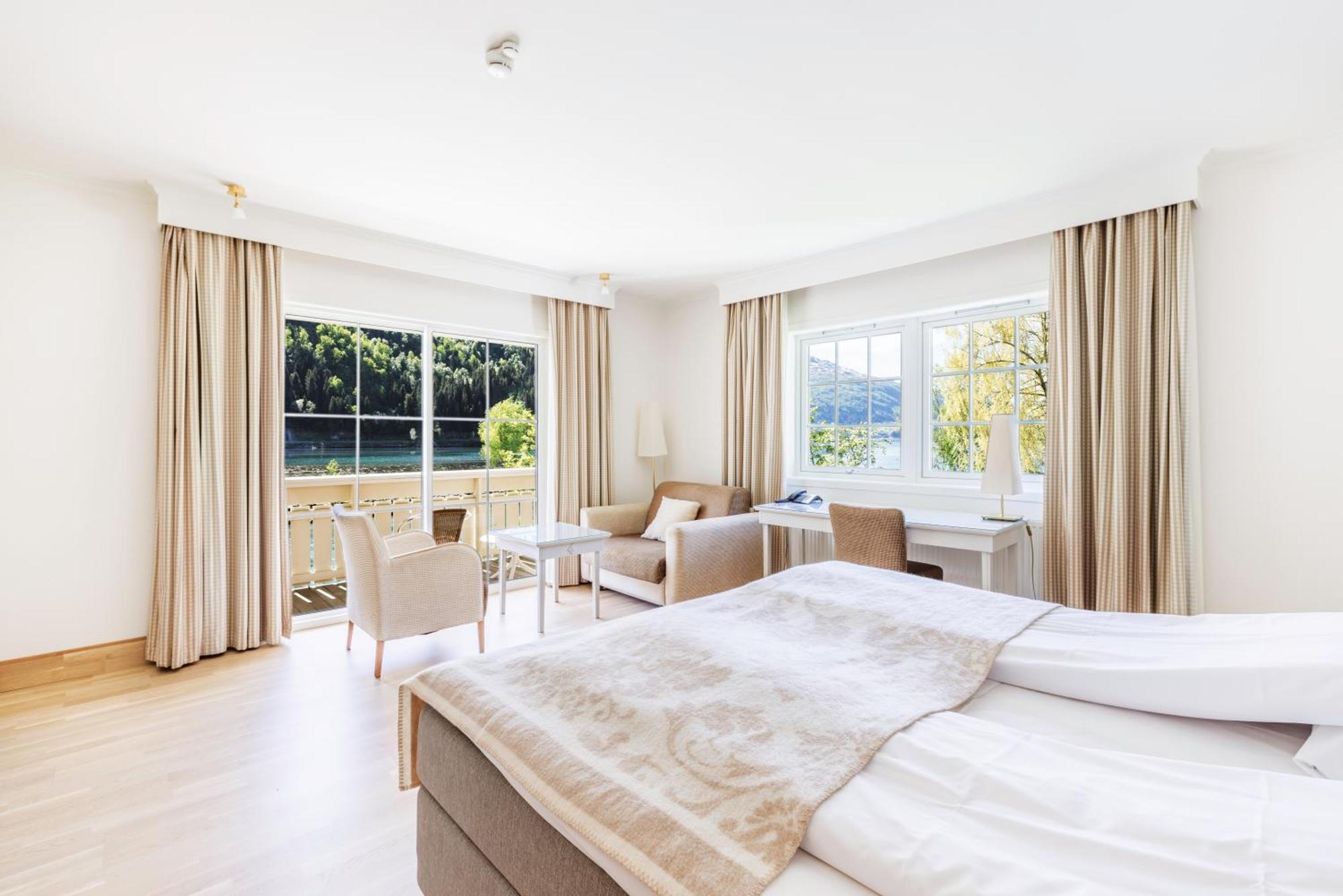 Hotel Loenfjord لوين المظهر الخارجي الصورة