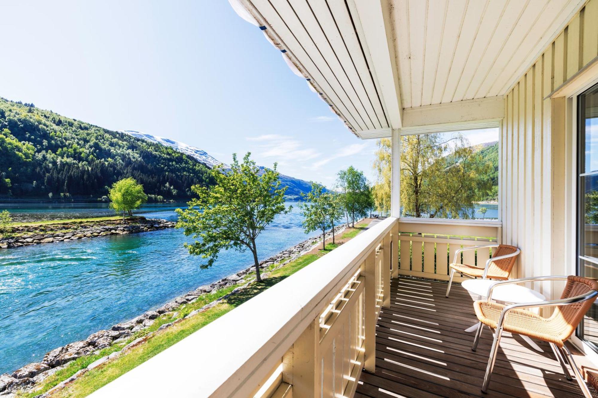 Hotel Loenfjord لوين المظهر الخارجي الصورة